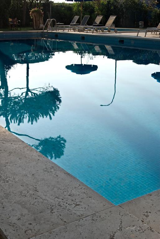 Versilia Palace Hotel マリーナ・ディ・ピエトラサンタ エクステリア 写真